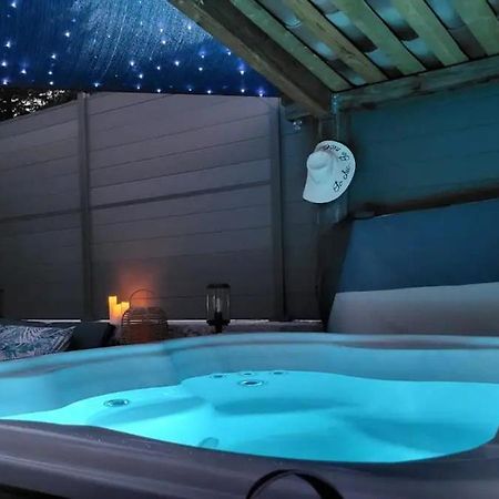 L'Antre Deux Pierres, Romantisme, Jacuzzi Exterieur, Plateau Dinatoire Bouyon Exterior photo