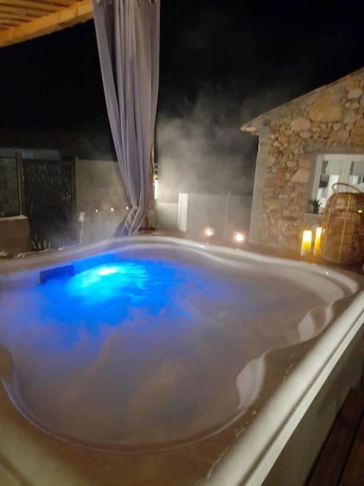 L'Antre Deux Pierres, Romantisme, Jacuzzi Exterieur, Plateau Dinatoire Bouyon Exterior photo