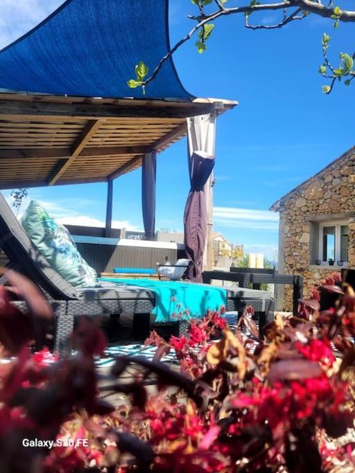 L'Antre Deux Pierres, Romantisme, Jacuzzi Exterieur, Plateau Dinatoire Bouyon Exterior photo
